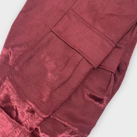 NWT GUESS Satin Cargo Pants - Picture 7 of 11